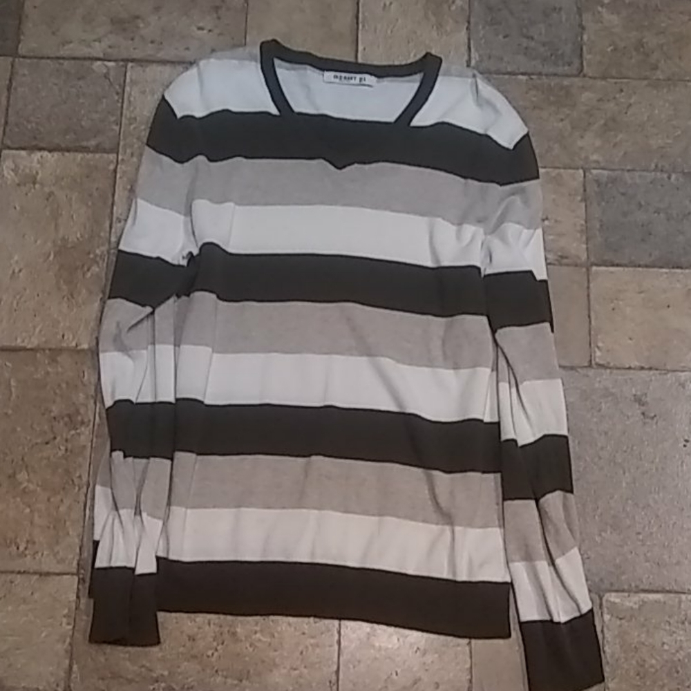 Knit men's large brown, tan, white pullover shirt